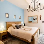 Palazzo Badiale History&rooms Atella