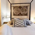 Palazzo Badiale History&rooms * Atella