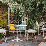 Palazzo Badiale History&rooms Atella