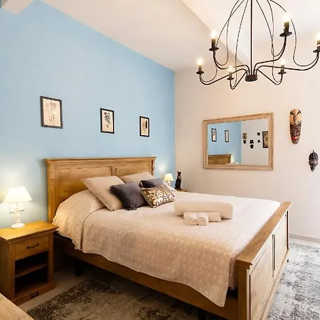 Palazzo Badiale History&rooms Atella