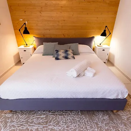 Palazzo Badiale History&rooms Hotel Atella