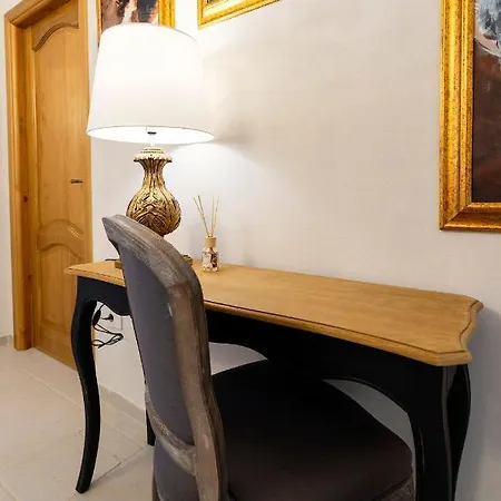 Hotell Palazzo Badiale History&rooms