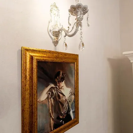 Palazzo Badiale History&rooms