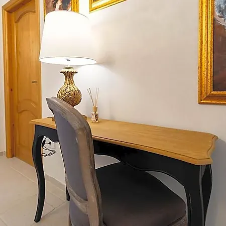 Hotel Palazzo Badiale History&rooms