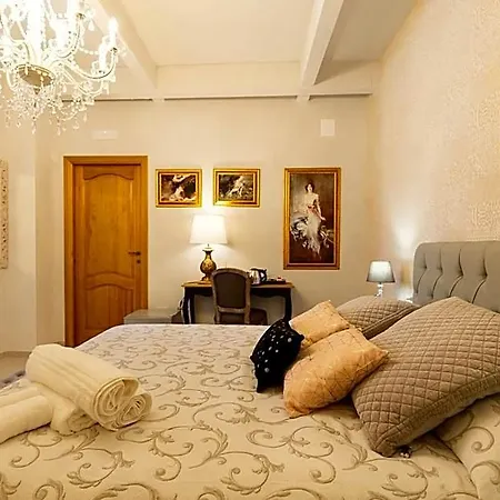 Hotel Palazzo Badiale History&rooms Atella