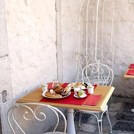 Otel Palazzo Badiale History&rooms